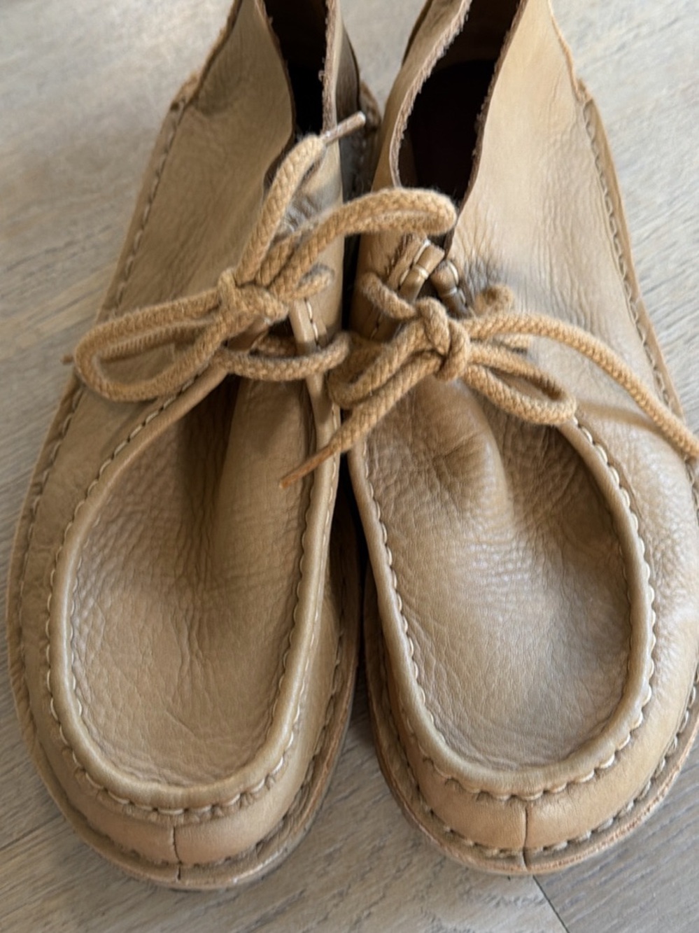 Clarks Men's Chukka Moccasin Boots in Tan